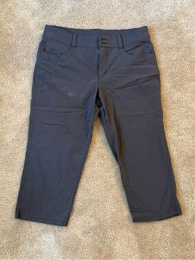Womens 10 Dark Grey Eddie Bauer Outdoor Capri Pants Hiking Outdoors Travel
